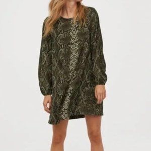 H&M Plus Snake Print Flowy Green Midi Dress Size 16